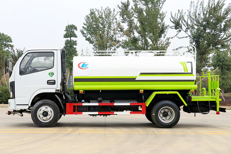 C證可開(kāi)藍(lán)牌灑水車