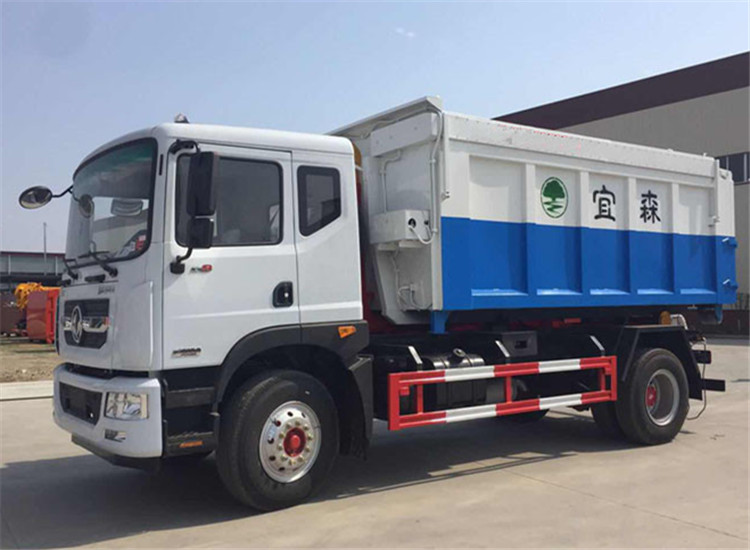 東風多利卡D9對接翼展式垃圾車