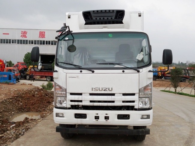 五十鈴700P(廂長(zhǎng)5.7米/6米/6.8米)