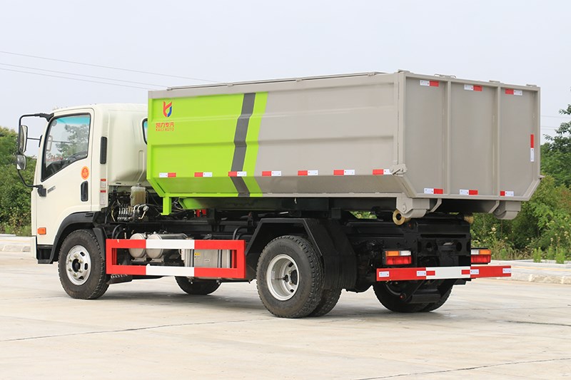 國六大運(yùn) 藍(lán)牌 6方 套臂垃圾車