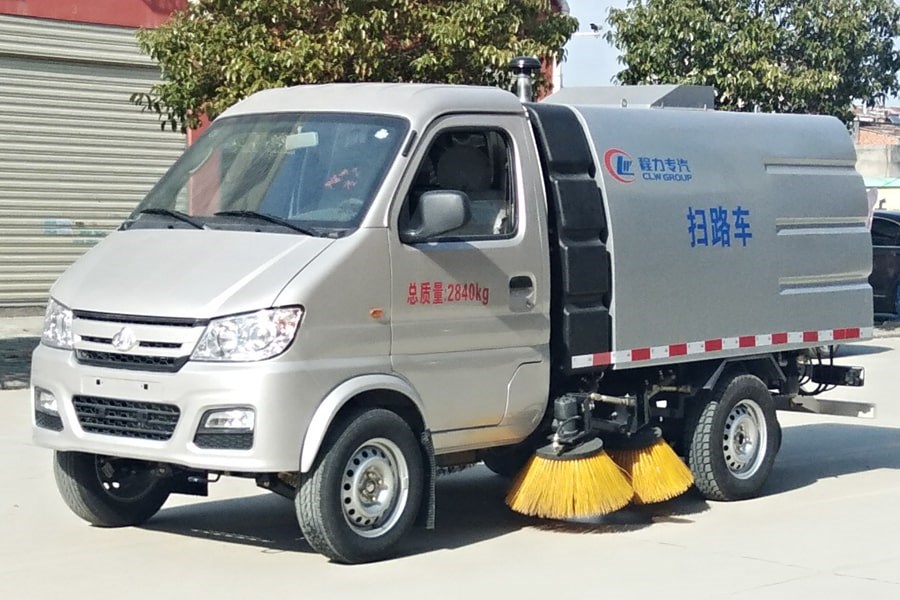 長安2噸小型掃路車