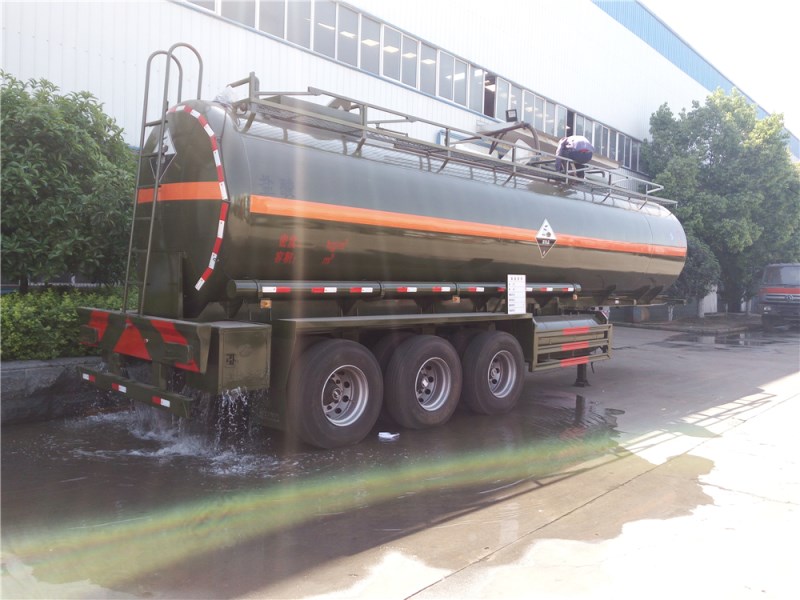 28.1方氫氟酸半掛車